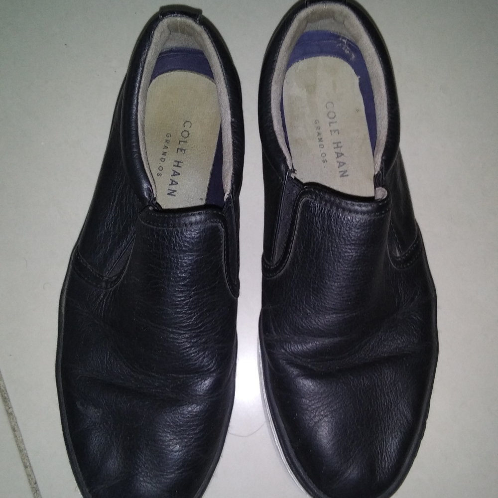 Cole Haan Black Leather Slip one Size 9
